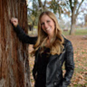 Meet your Posher, Cami